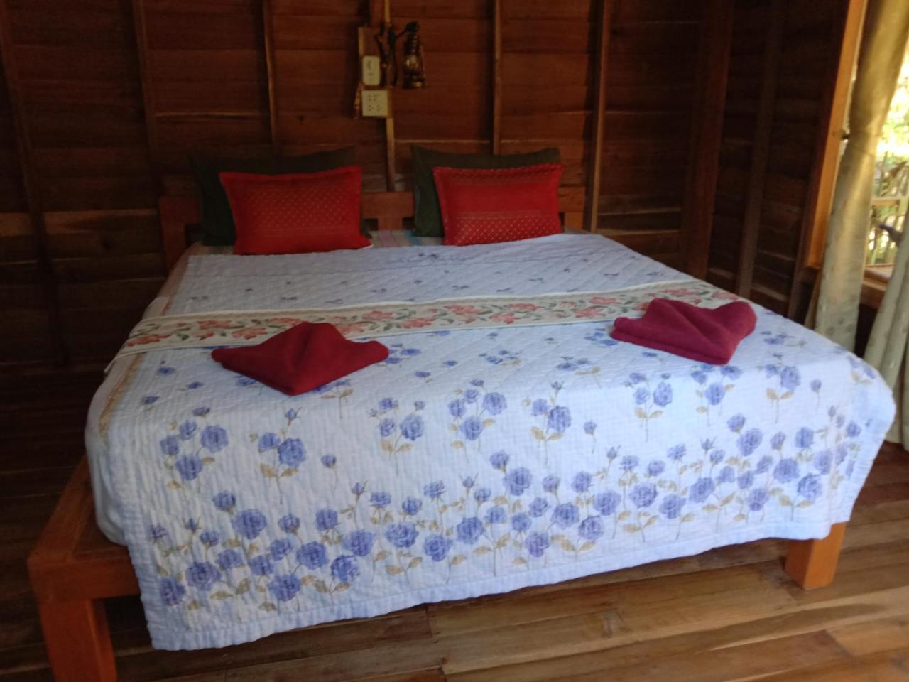 Mada Lanta Mai Keaw Hotel Ko Lanta Eksteriør billede