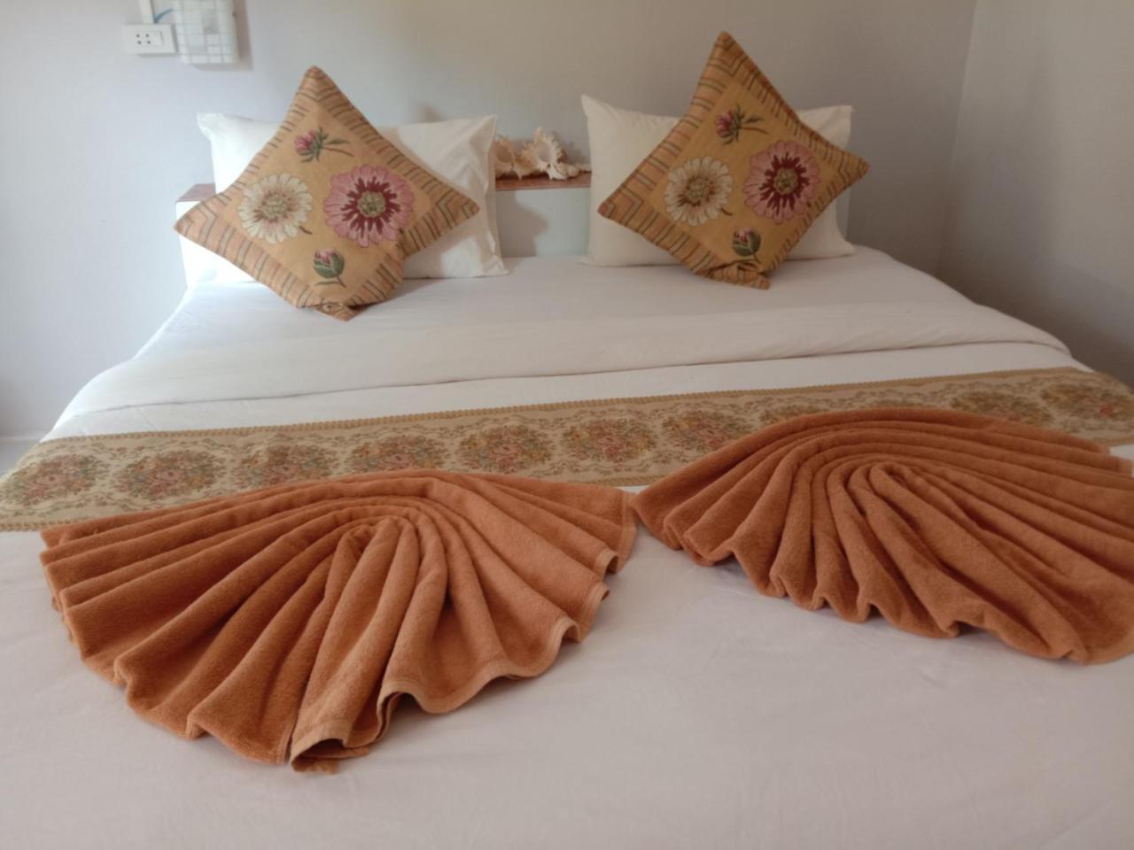 Mada Lanta Mai Keaw Hotel Ko Lanta Eksteriør billede
